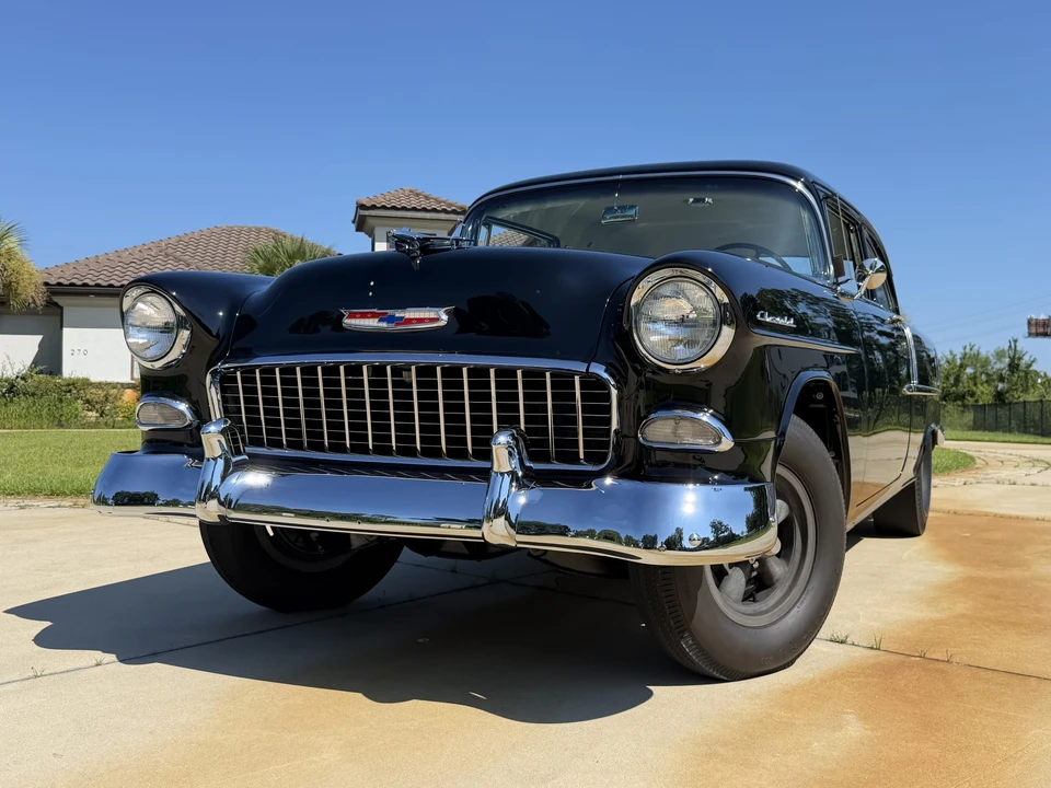 1955 Chevrolet Tri-Five Bel Air Sedan & Wagon - Image 2 of 31