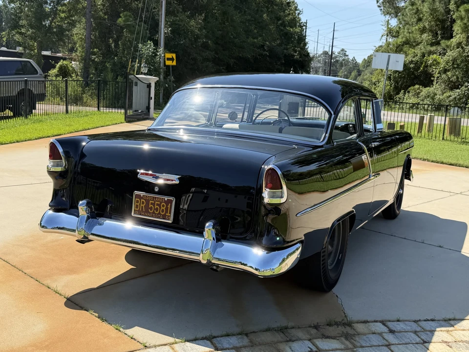 1955 Chevrolet Tri-Five Bel Air Sedan & Wagon - Image 17 of 31