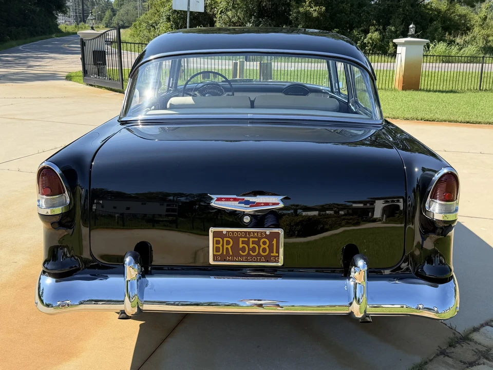 1955 Chevrolet Tri-Five Bel Air Sedan & Wagon - Image 15 of 31