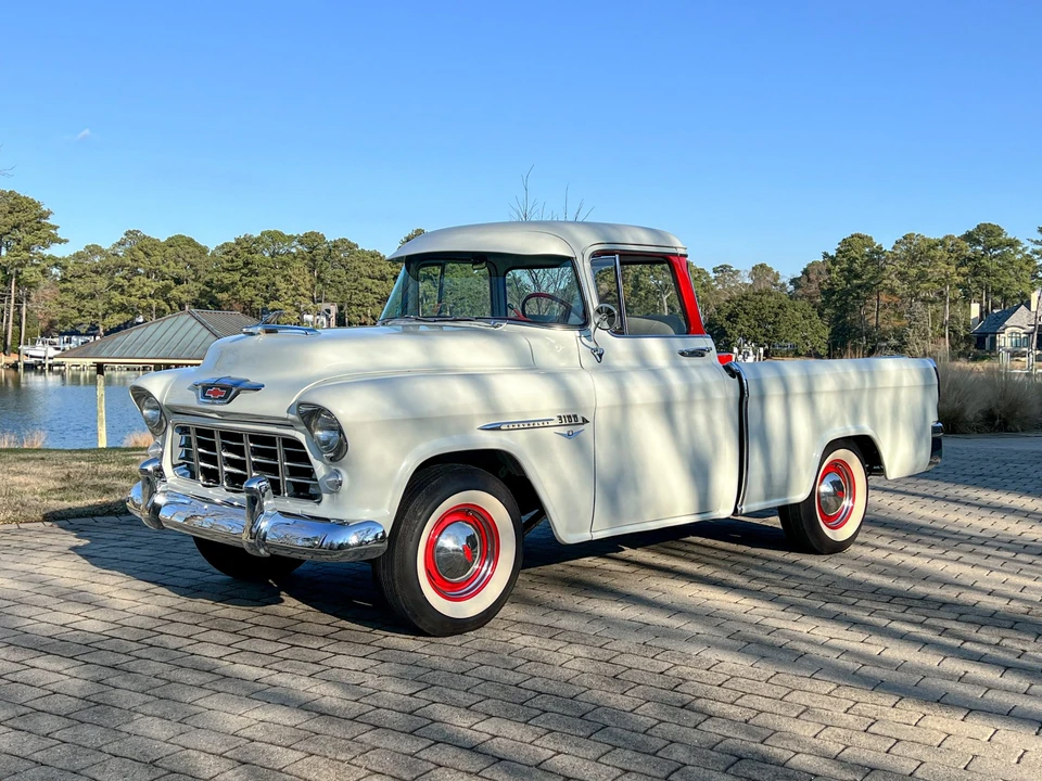 1955 Chevrolet Task Force - Image 6 of 31