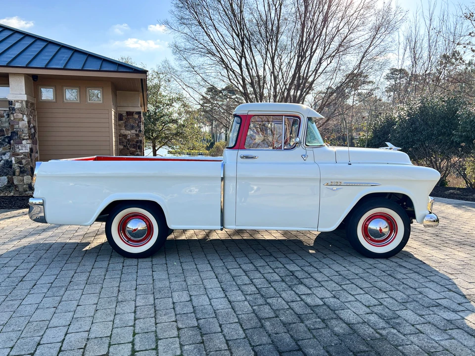 1955 Chevrolet Task Force - Image 13 of 31