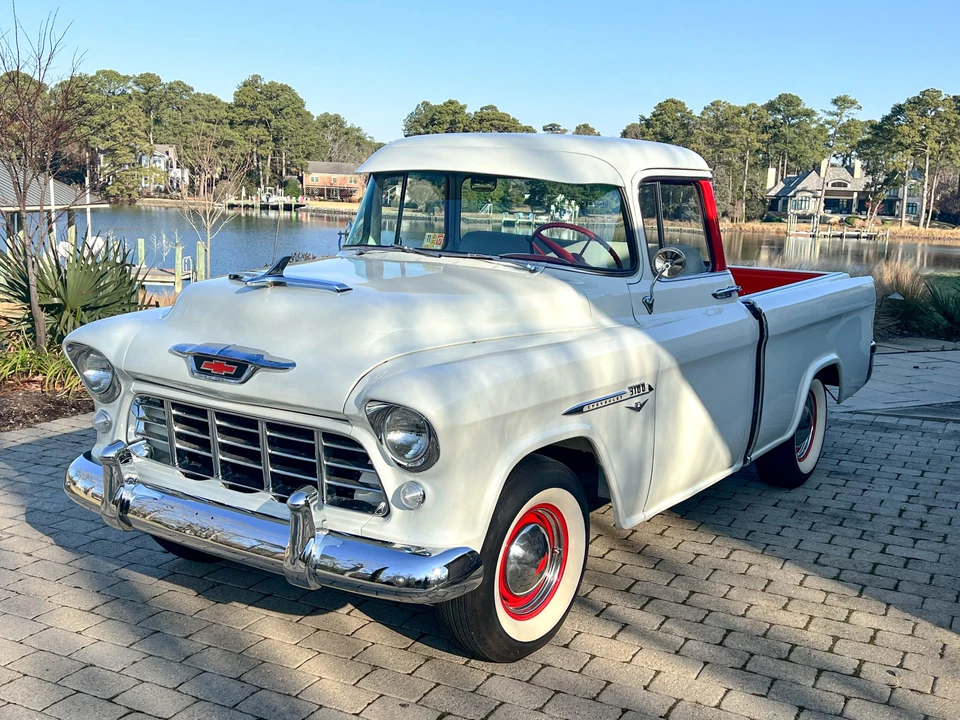 1955 Chevrolet Task Force - Image 5 of 31