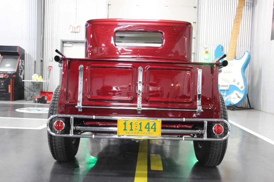 Ford Pickup (1932-1934) - Image 16 of 31