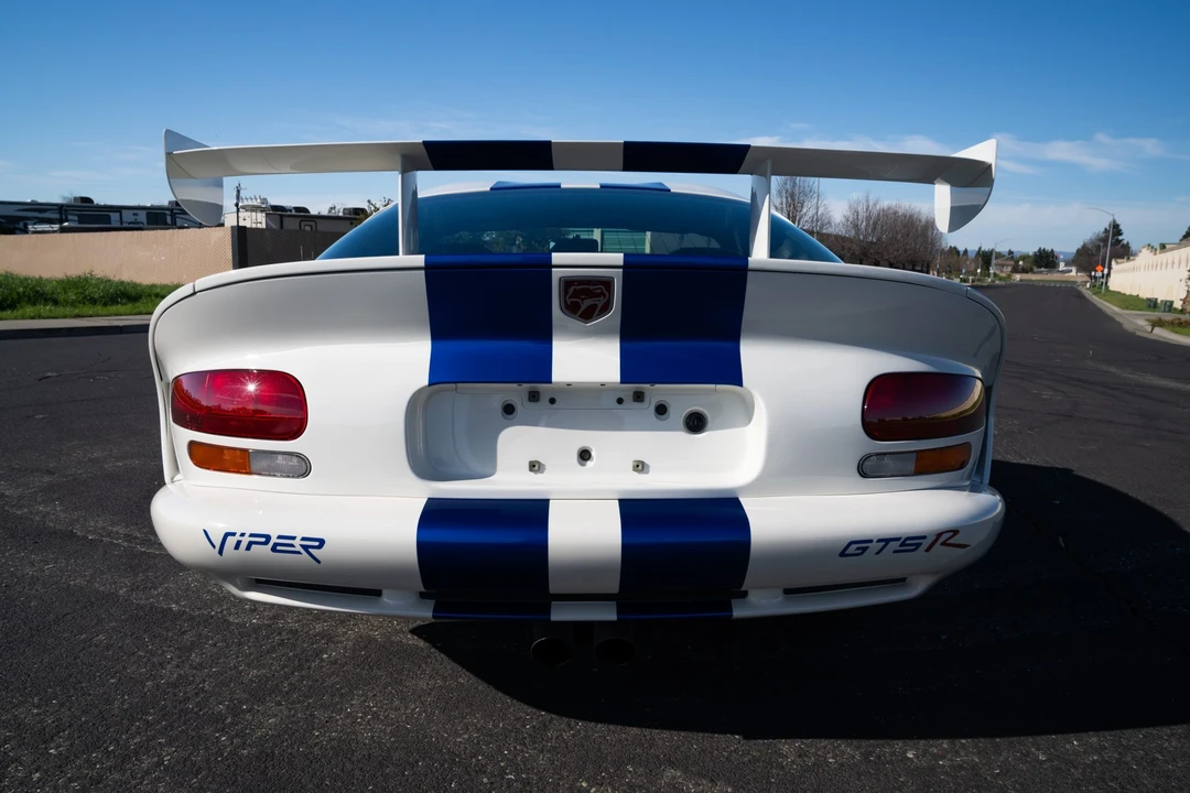 1998 Dodge Viper GTS 2nd Gen - Image 19 of 31