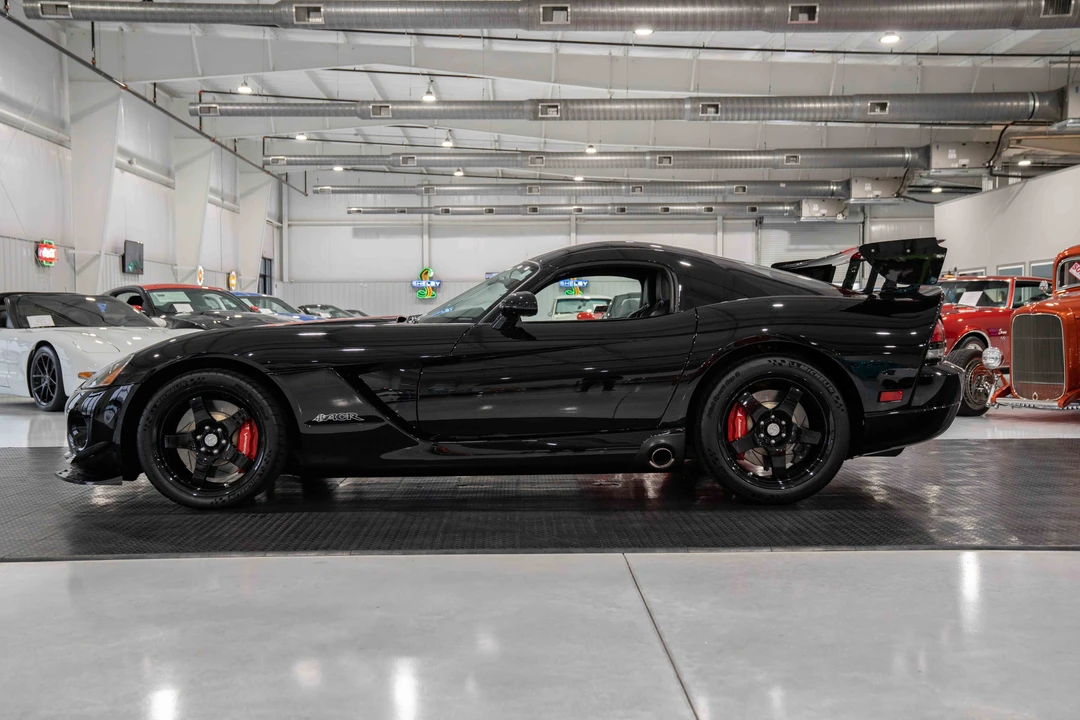 2009 Dodge Viper ACR 4th Gen - Image 3 of 31