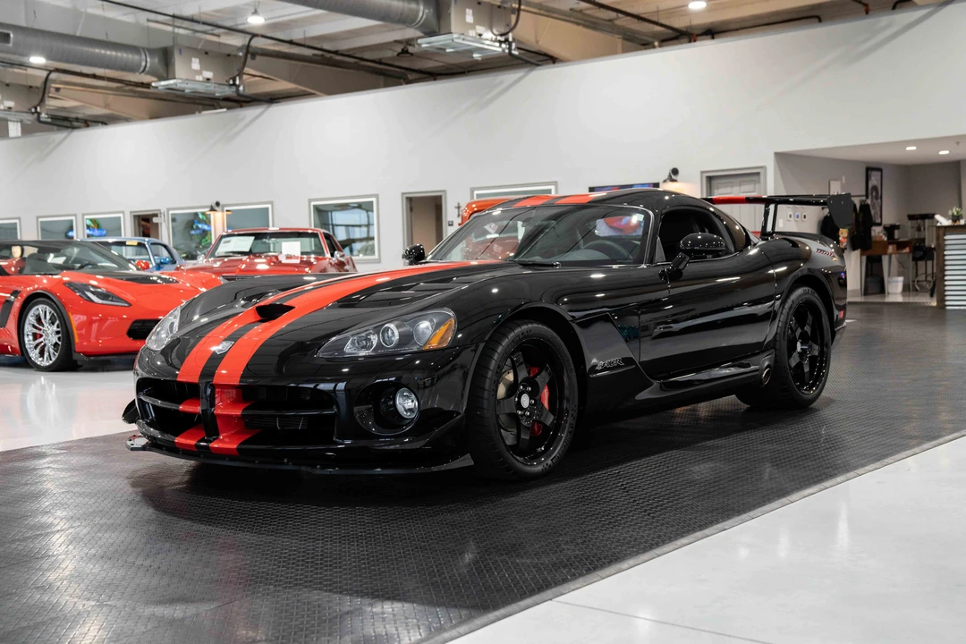 2009 Dodge Viper ACR 4th Gen - Image 2 of 31