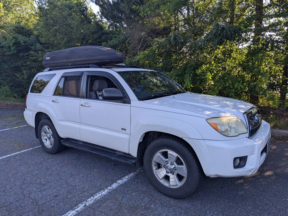 2008 Toyota 4Runner 4th Gen - Image 3 of 14