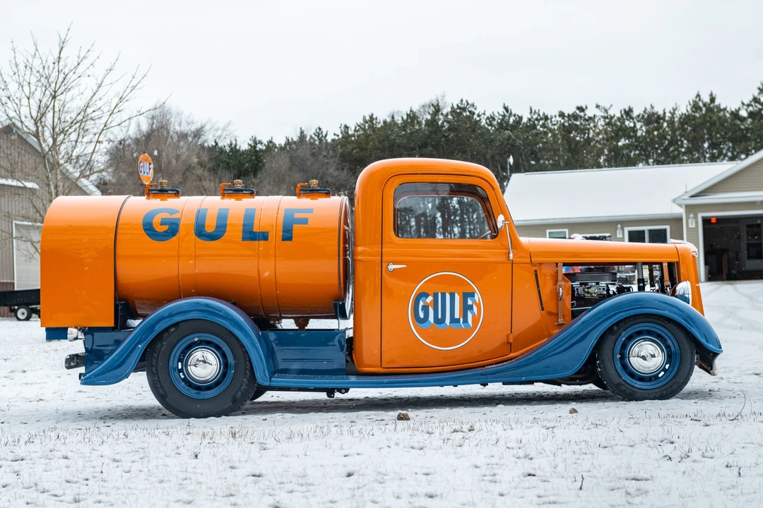 1936 Ford Model 48 & 68 - Image 9 of 31