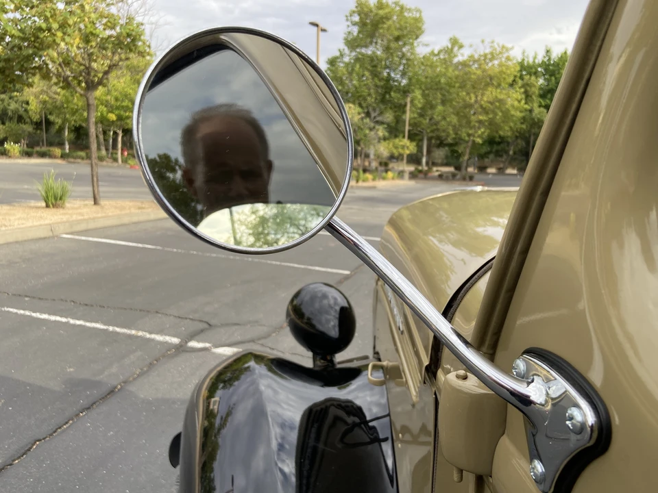 1939 International - Image 22 of 31
