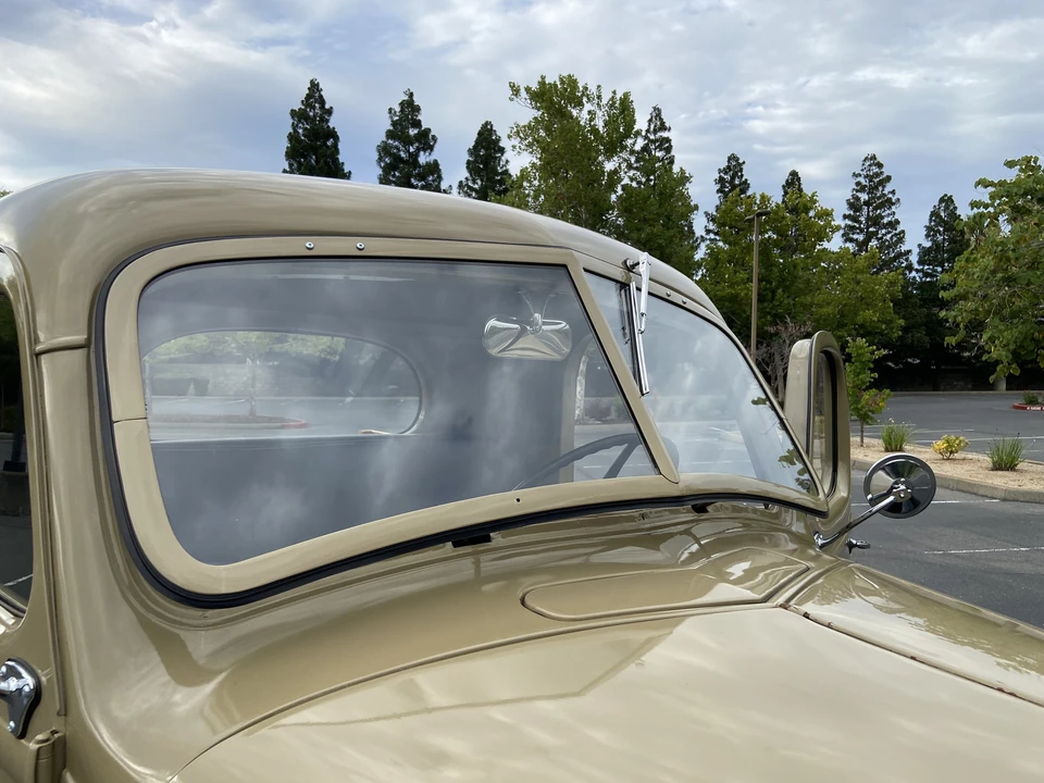 1939 International - Image 12 of 31