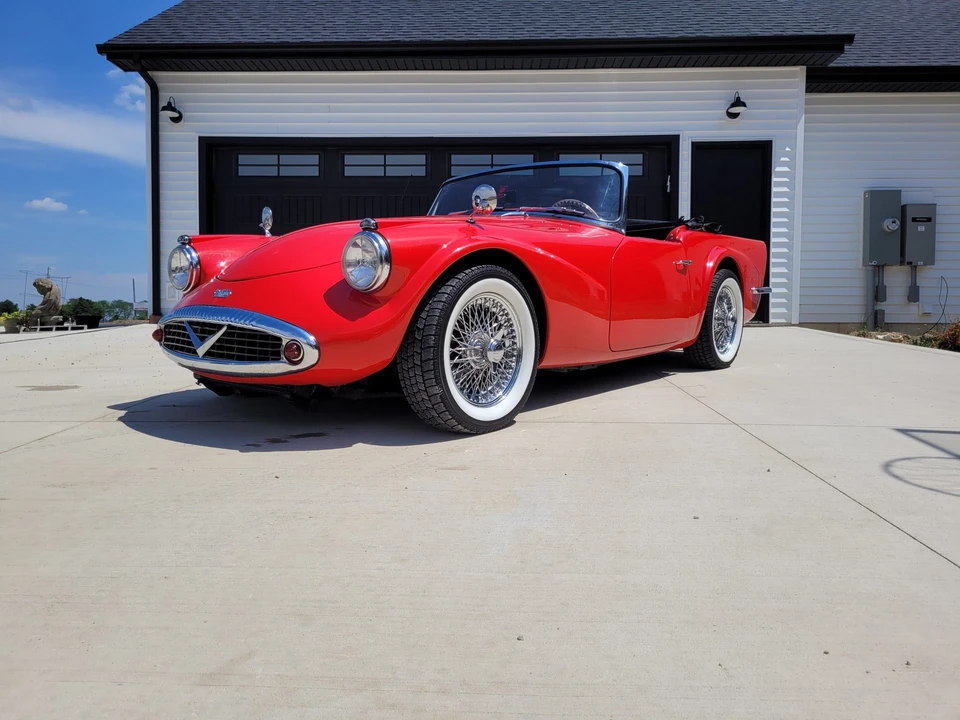 1960 Daimler SP250 - Image 2 of 31