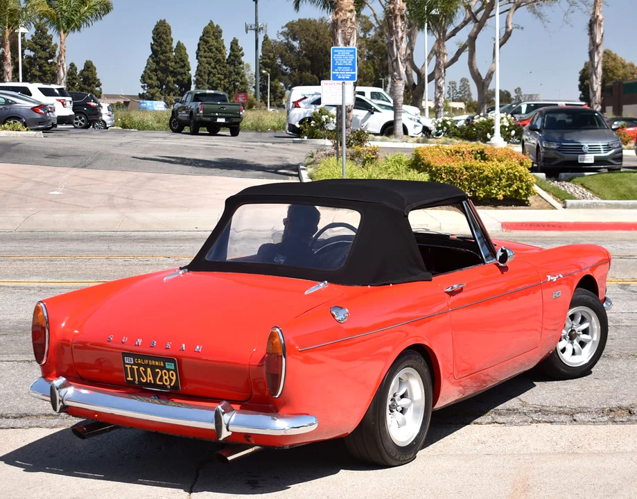 1964 Sunbeam Alpine - Image 5 of 31