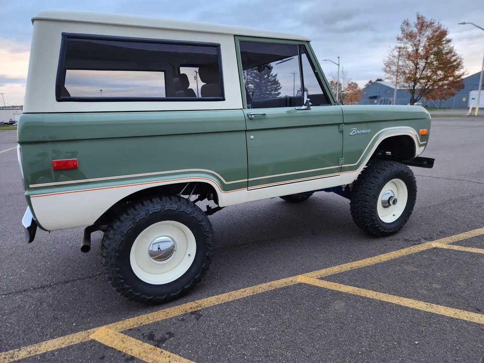 1966 Ford Bronco 1st Gen - Image 14 of 31