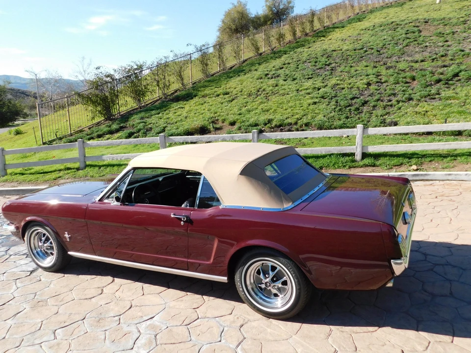 1966 Ford Mustang 1st Gen (1964.5-1966) - Image 9 of 31