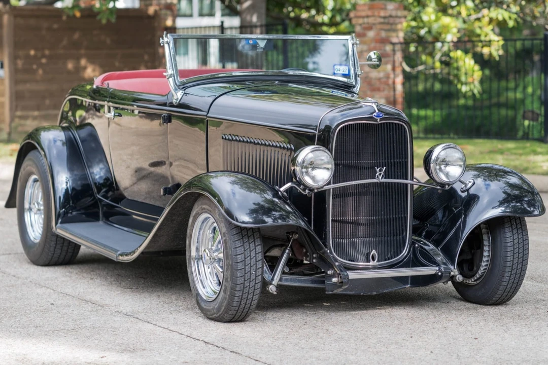 Ford Hot Rod - Image 1 of 31