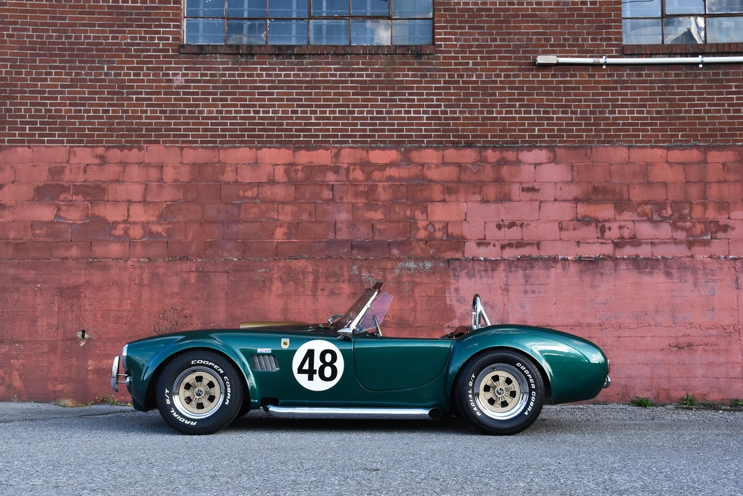 Shelby Cobra Replica - Image 19 of 31