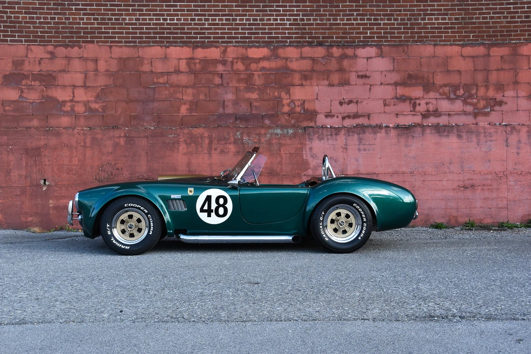 Shelby Cobra Replica - Image 17 of 31