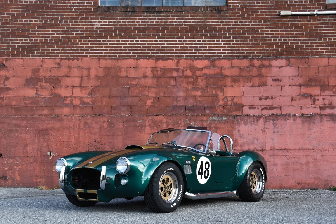 Shelby Cobra Replica - Image 14 of 31