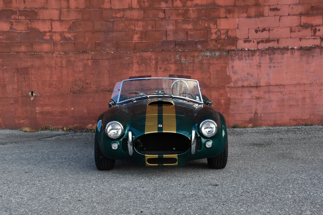 Shelby Cobra Replica - Image 7 of 31