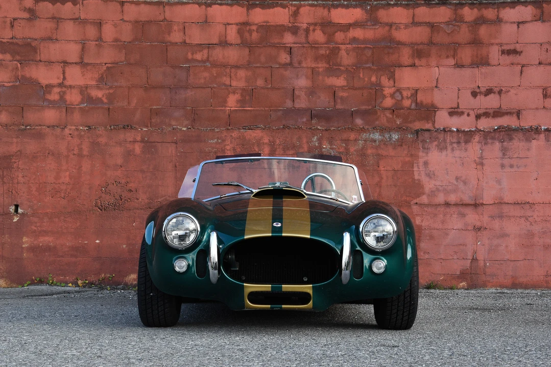 Shelby Cobra Replica - Image 5 of 31