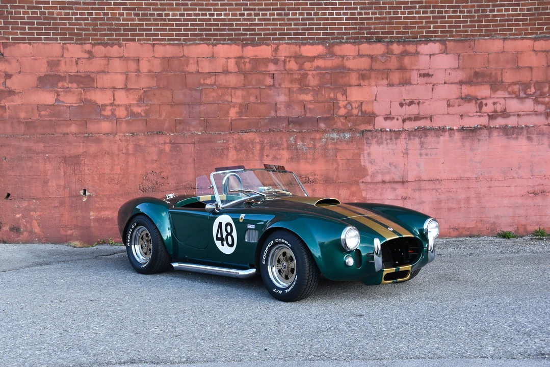 Shelby Cobra Replica - Image 2 of 31
