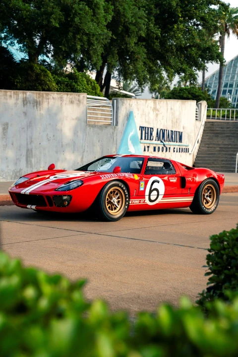 Ford Replica - Image 5 of 31