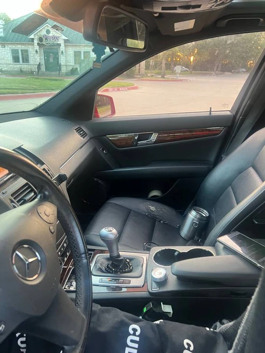 2011 Mercedes-Benz W204 C-Class - Image 3 of 7