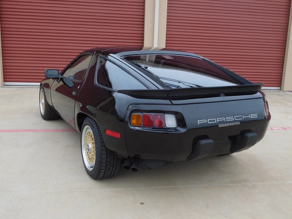 1986 Porsche 928 S - Image 13 of 31
