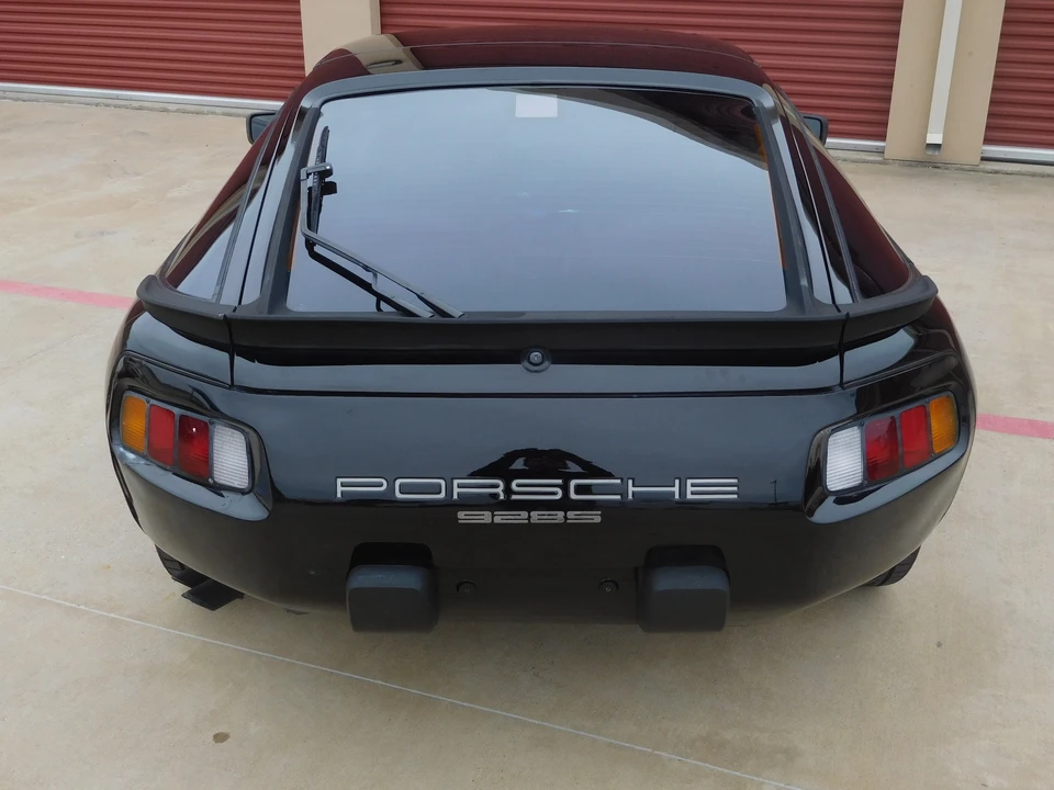 1986 Porsche 928 S - Image 14 of 31