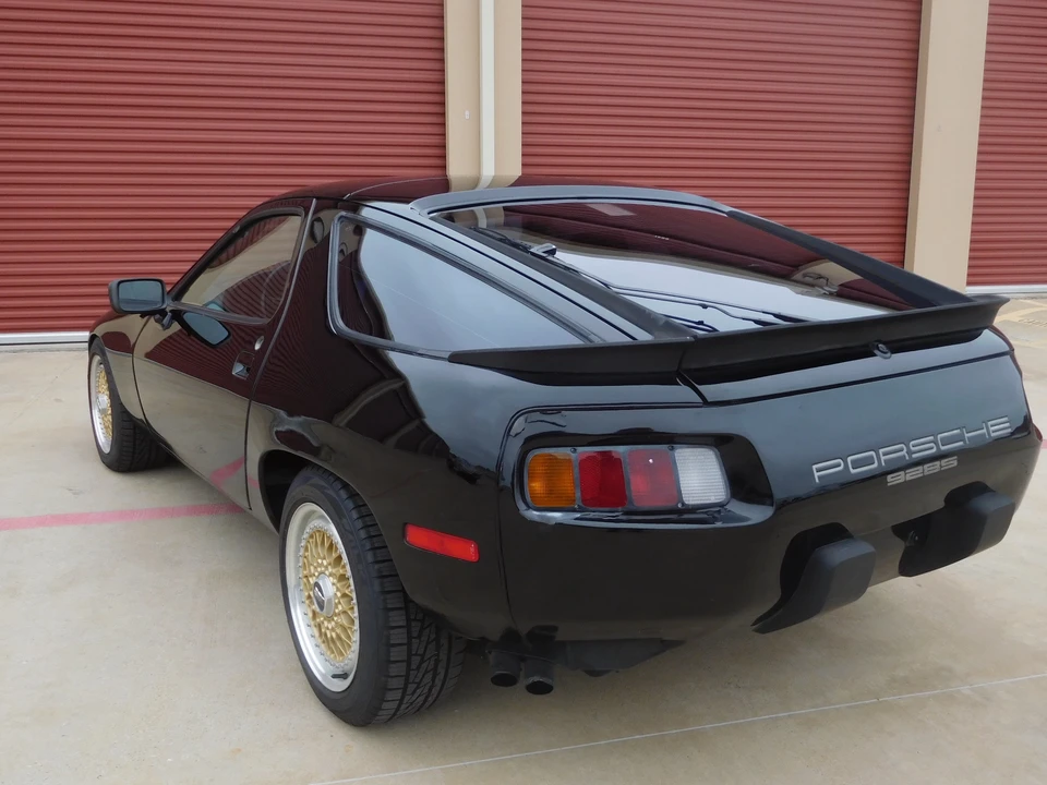 1986 Porsche 928 S - Image 21 of 31