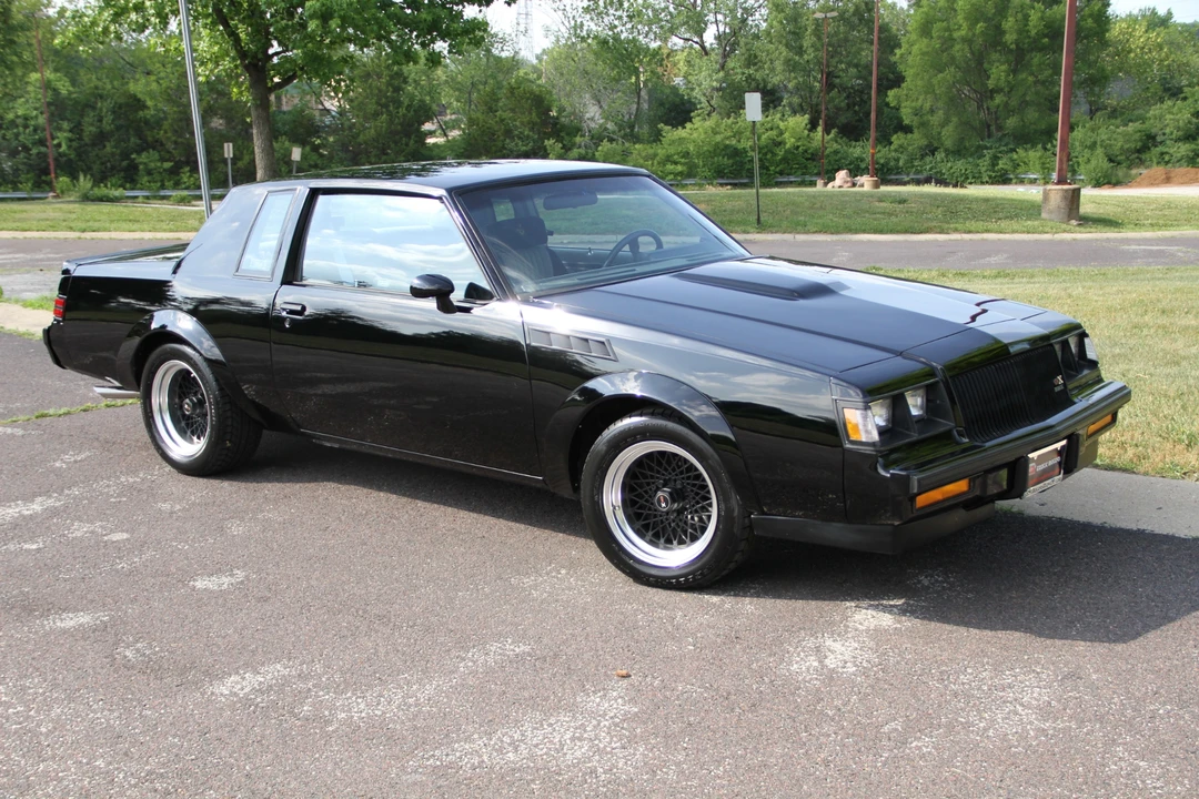 1987 Buick Grand National GNX - Image 22 of 31