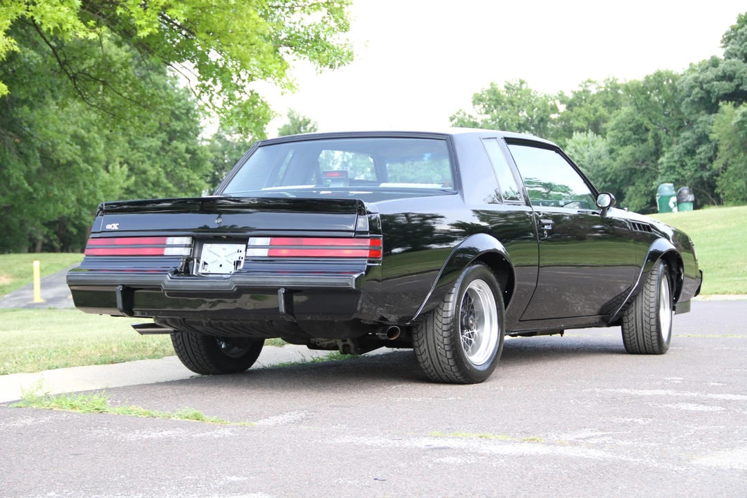 1987 Buick Grand National GNX - Image 16 of 31
