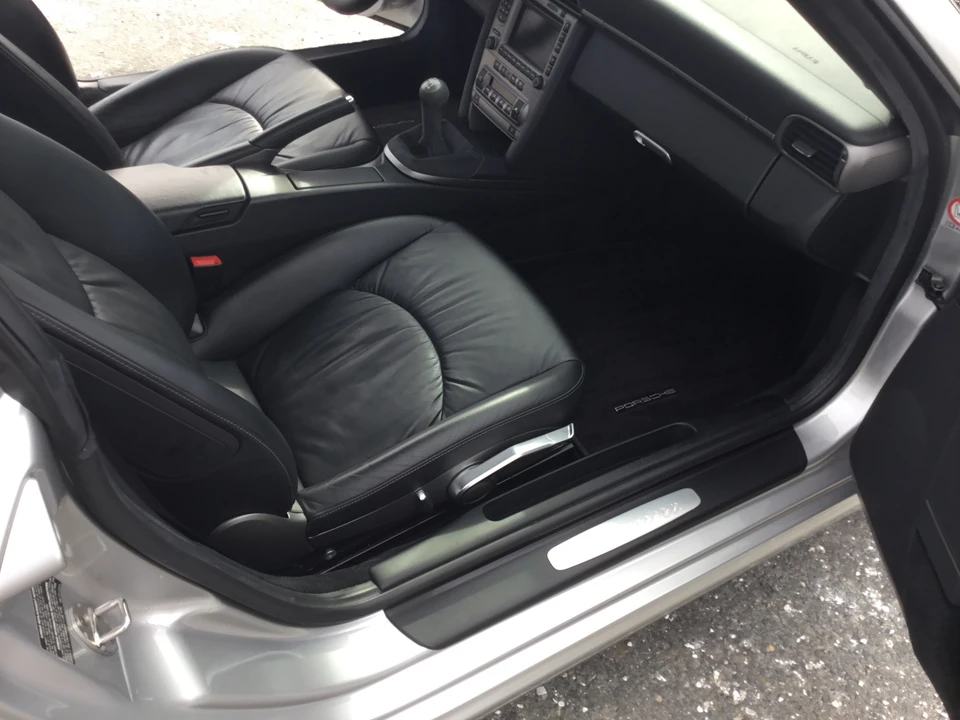 2005 Porsche 997 Carrera - Image 28 of 31