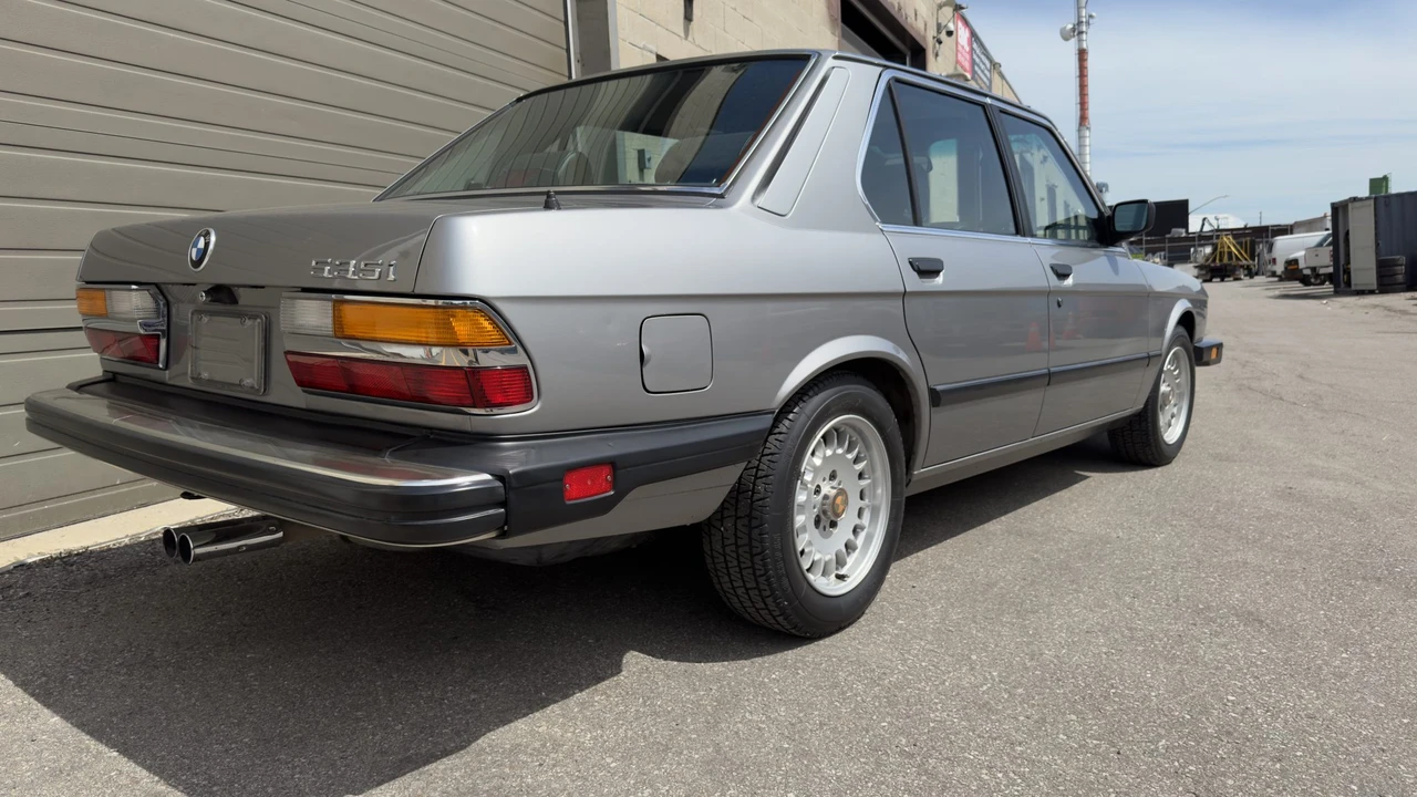 1988 BMW E28 5 Series - Image 16 of 31