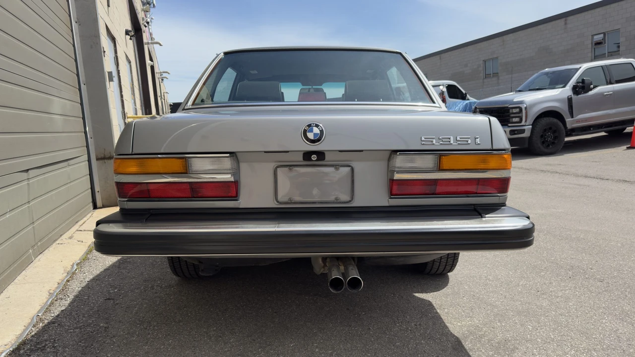 1988 BMW E28 5 Series - Image 13 of 31