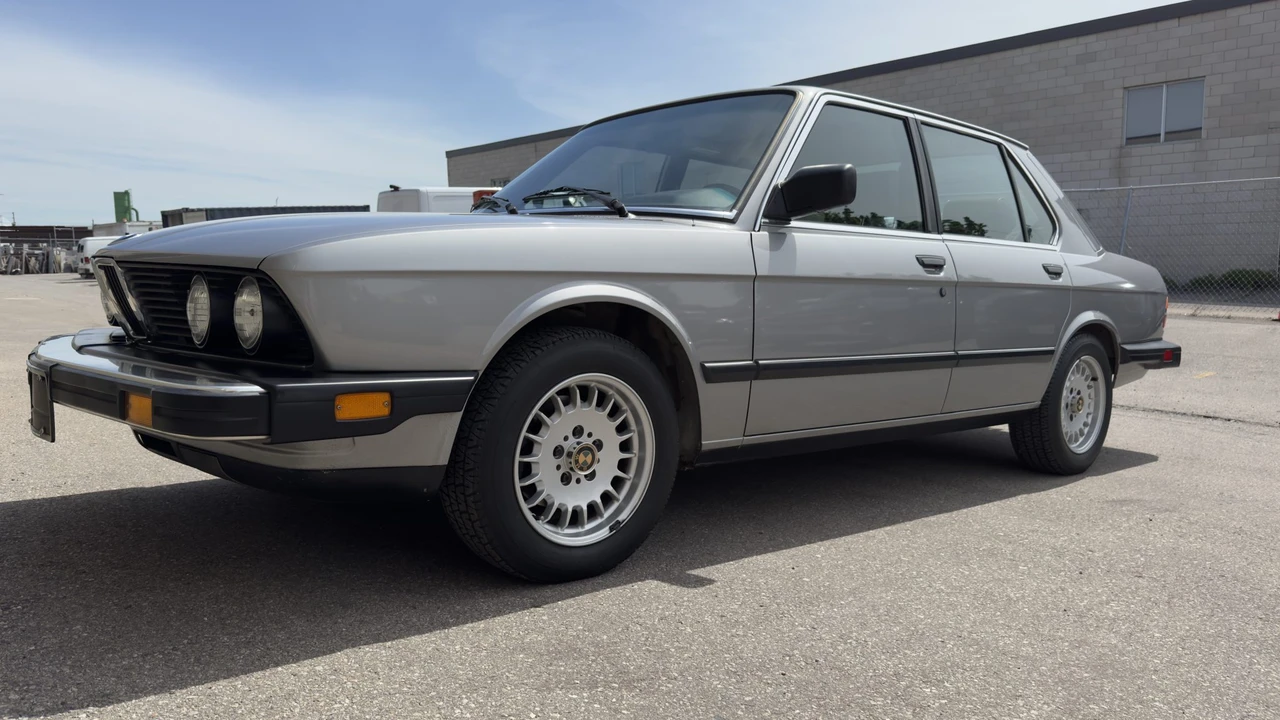 1988 BMW E28 5 Series - Image 7 of 31
