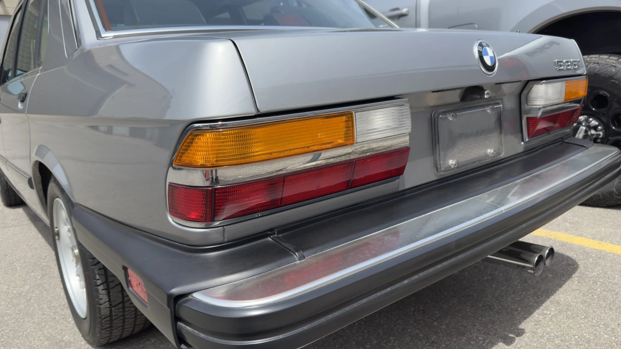 1988 BMW E28 5 Series - Image 14 of 31