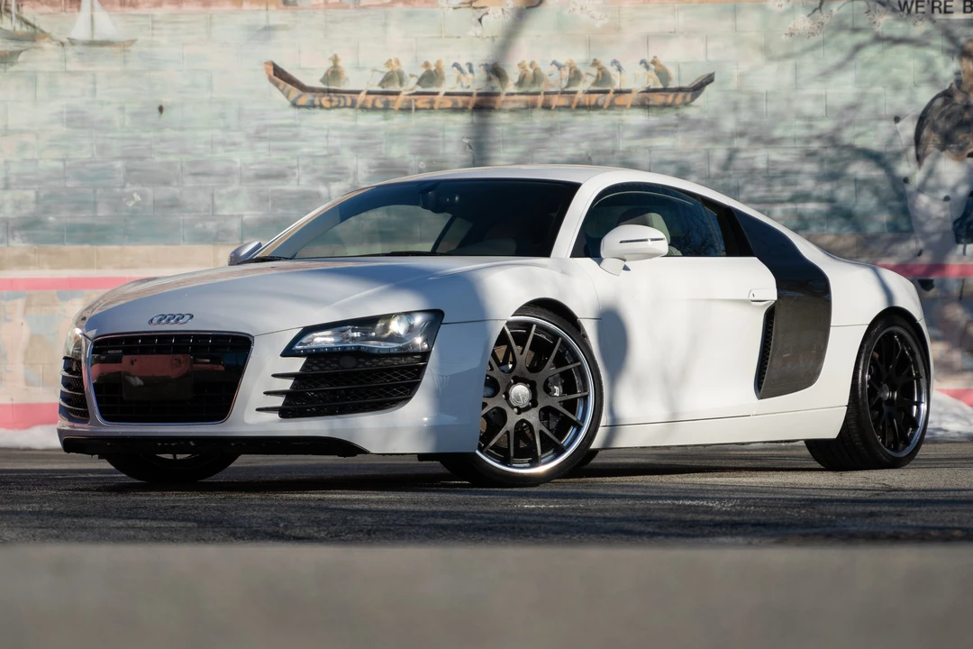 2008 Audi 42 R8 - Image 2 of 31