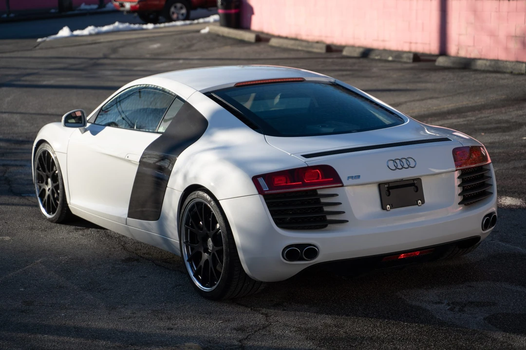 2008 Audi 42 R8 - Image 28 of 31