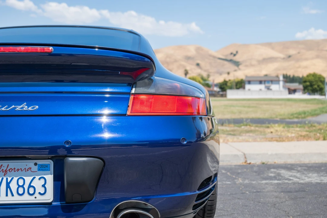 2001 Porsche 996 Turbo - Image 12 of 31