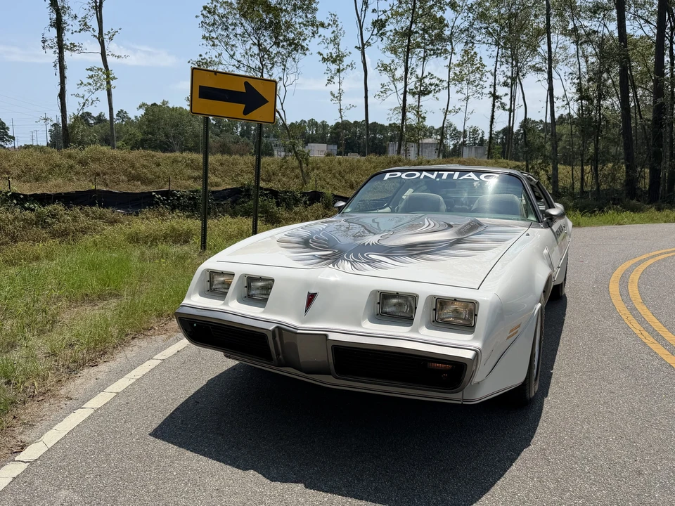 1980 Pontiac Firebird Trans Am 2nd Gen - Image 11 of 31