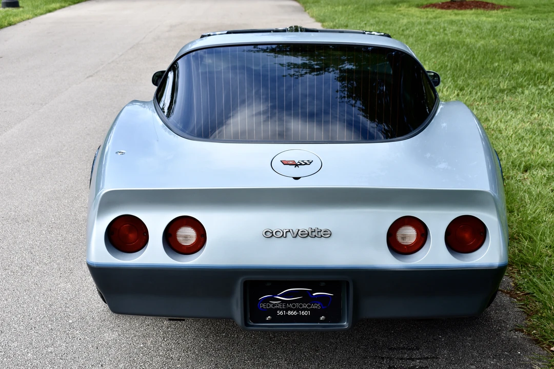 1982 Chevrolet Corvette C3 - Image 13 of 31