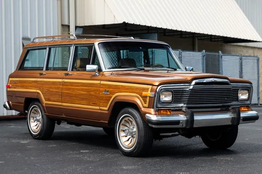1985 Jeep Grand Wagoneer