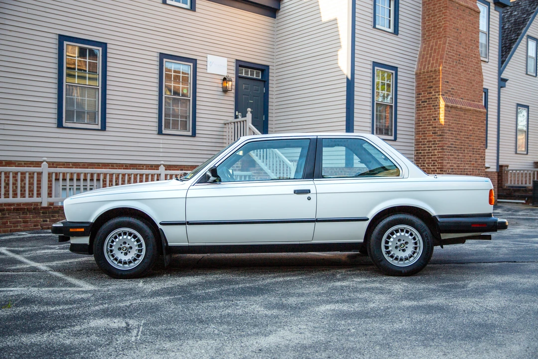 1986 BMW E30 3 Series - Image 11 of 31