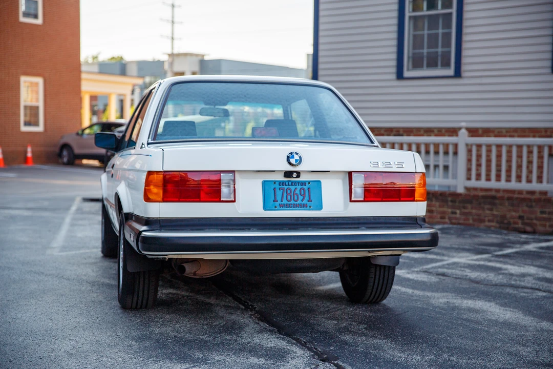 1986 BMW E30 3 Series - Image 14 of 31