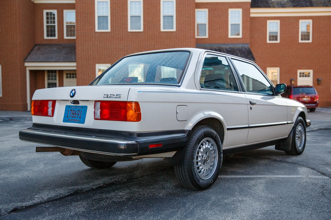 1986 BMW E30 3 Series - Image 16 of 31