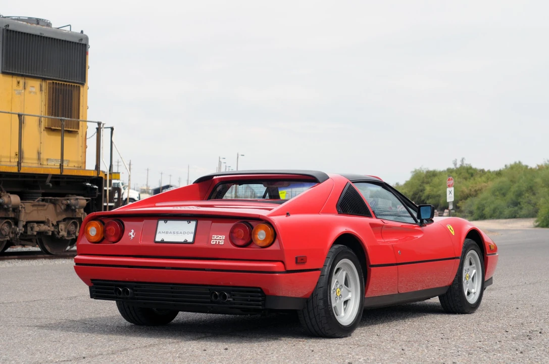1986 Ferrari 328 GTS - Image 20 of 31