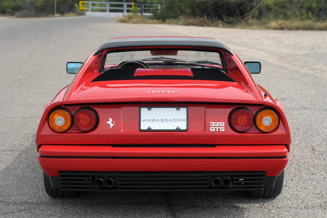 1986 Ferrari 328 GTS - Image 21 of 31