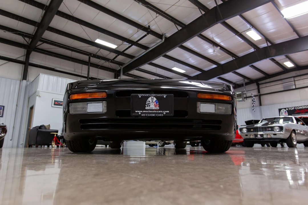 1986 Porsche 944 Turbo - Image 23 of 31