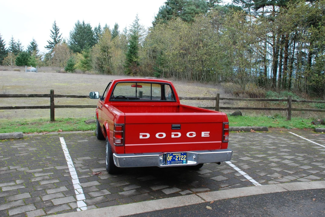 1987 Dodge Dakota 1st Gen - Image 15 of 31